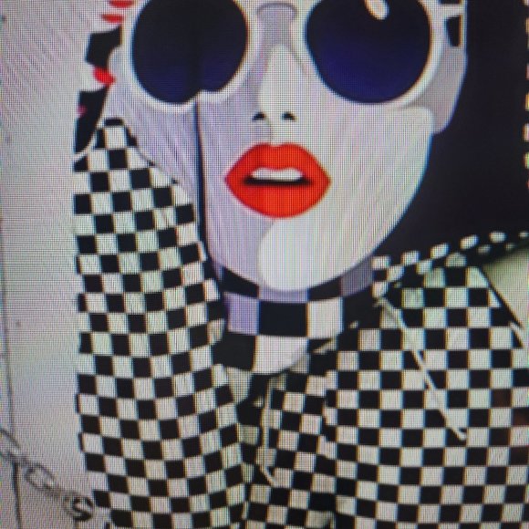 WOW WOW!!  2 piece set(plus size) - Picture 2 of 5